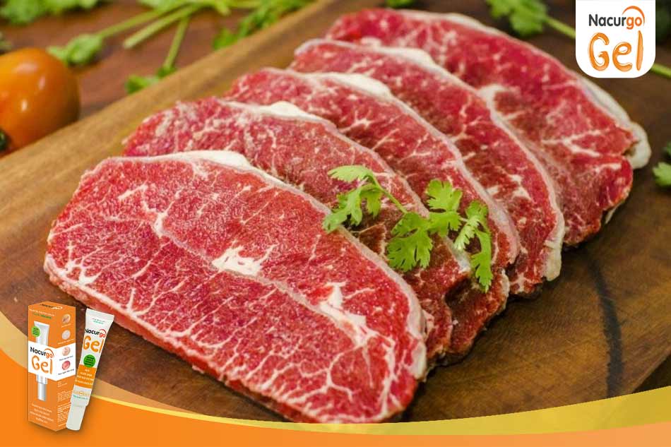 Không nên ăn thịt bò sau khi mổ hoặc phẫu thuật để tránh hình thành sẹo lồi